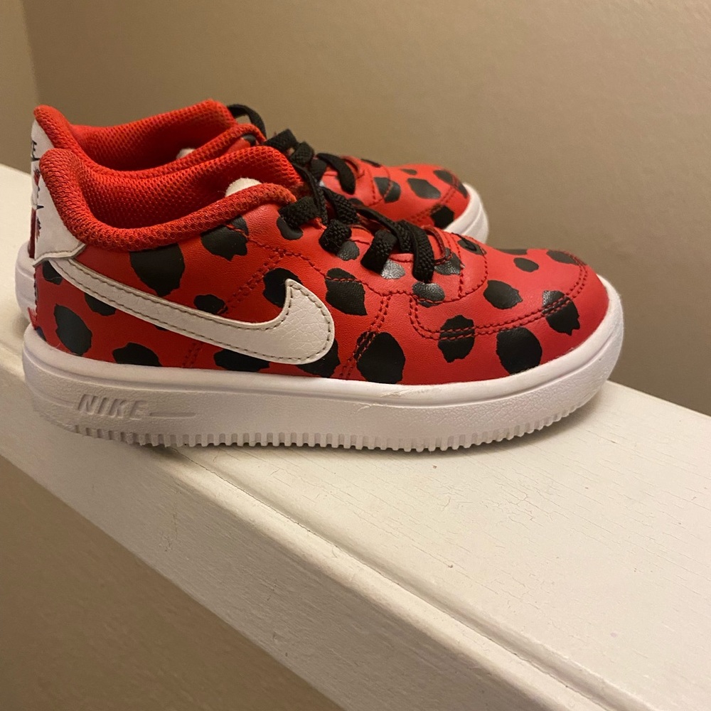 Nike Air Force 1-Lady Bug Theme
